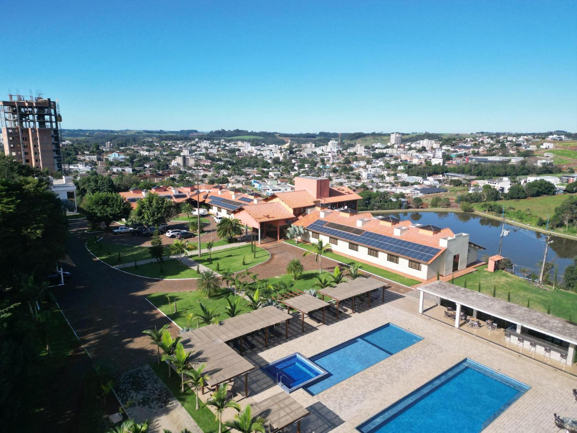 Dourado Hotel