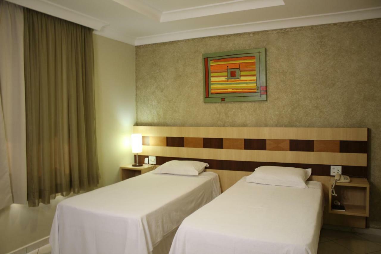 Dourado Hotel 4*